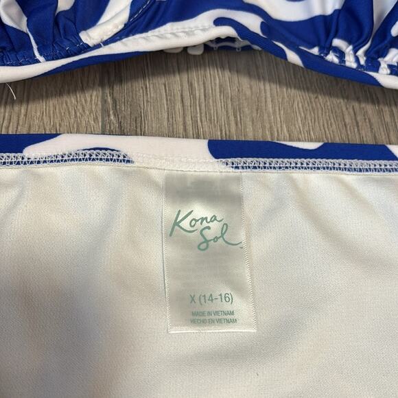 Kona Sol Blue and White Bikini with Summer Coral Print Underwire Swim Suit Set - Picture 4 of 12
